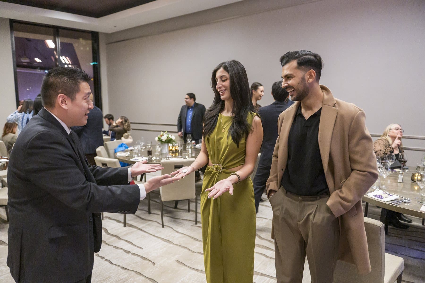 John Ha Magic event reaction photo from the Best Magic Pictures gallery: j chan photography 121424 32